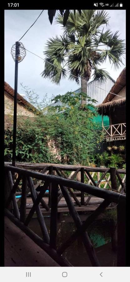 About Sarin Homestay Battambang Eksteriør billede