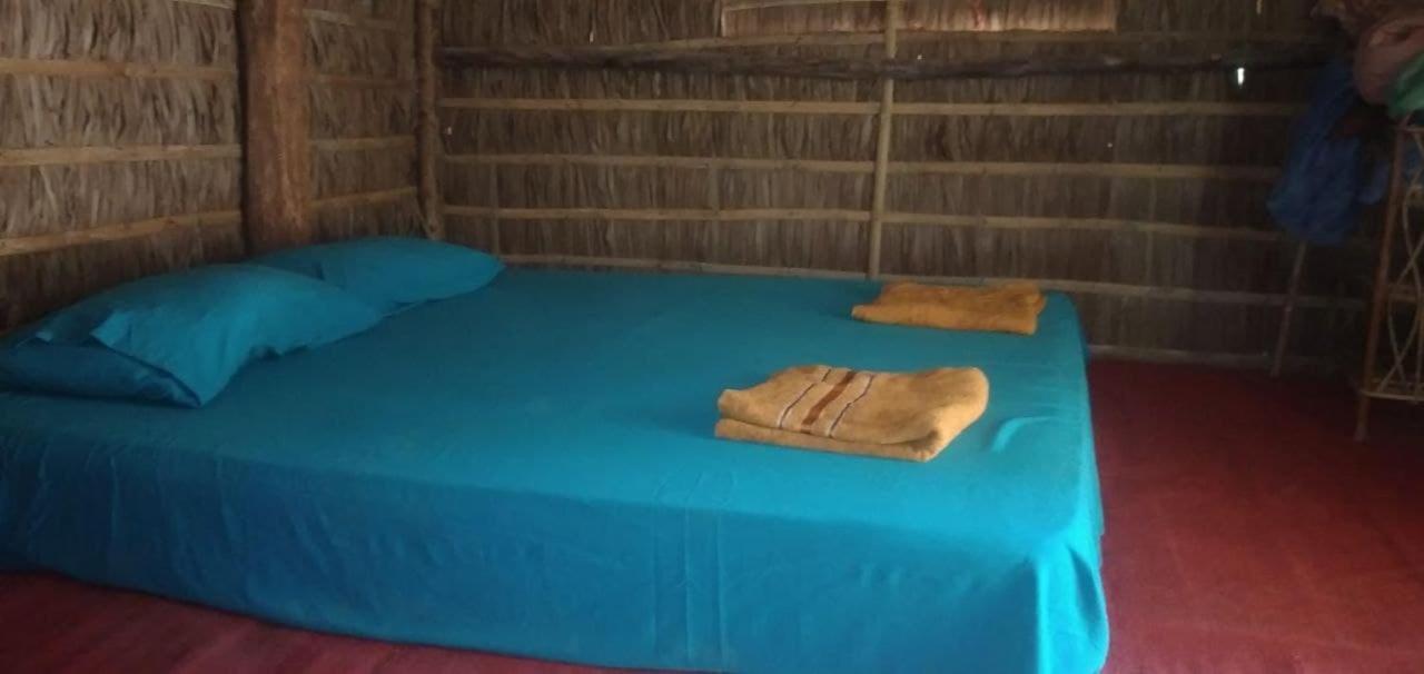 About Sarin Homestay Battambang Eksteriør billede
